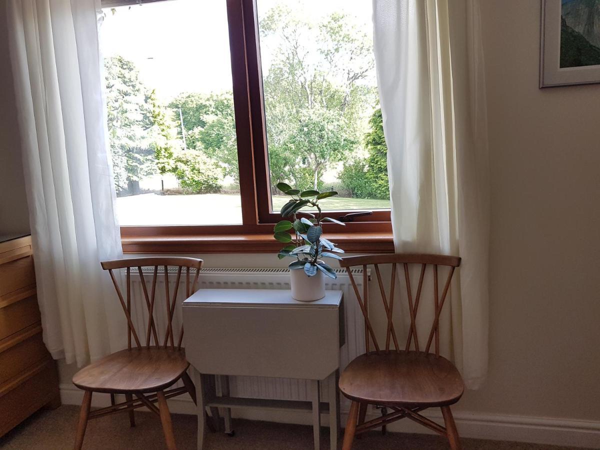Lilyoak B&B & Self Catering Apartment Insch Exteriör bild