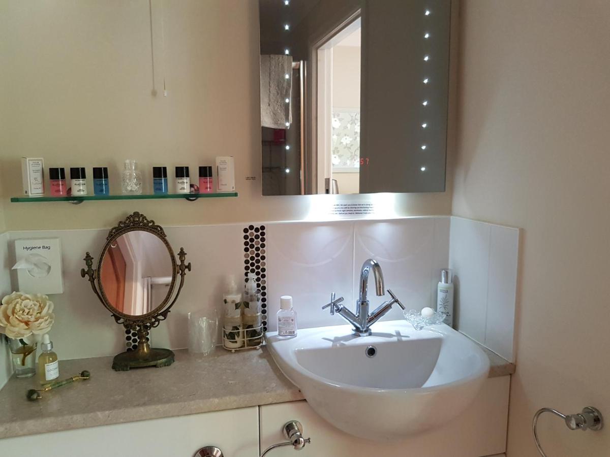 Lilyoak B&B & Self Catering Apartment Insch Exteriör bild