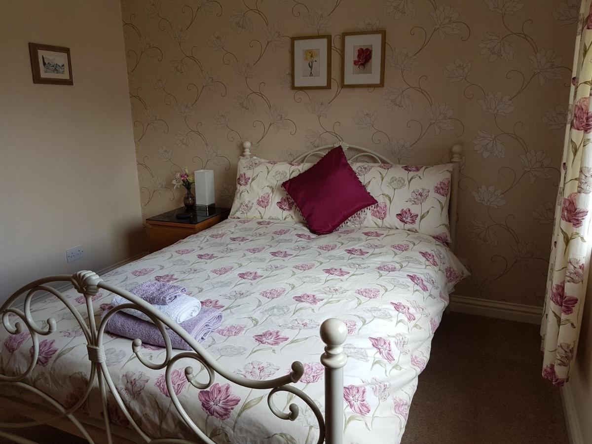 Lilyoak B&B & Self Catering Apartment Insch Exteriör bild