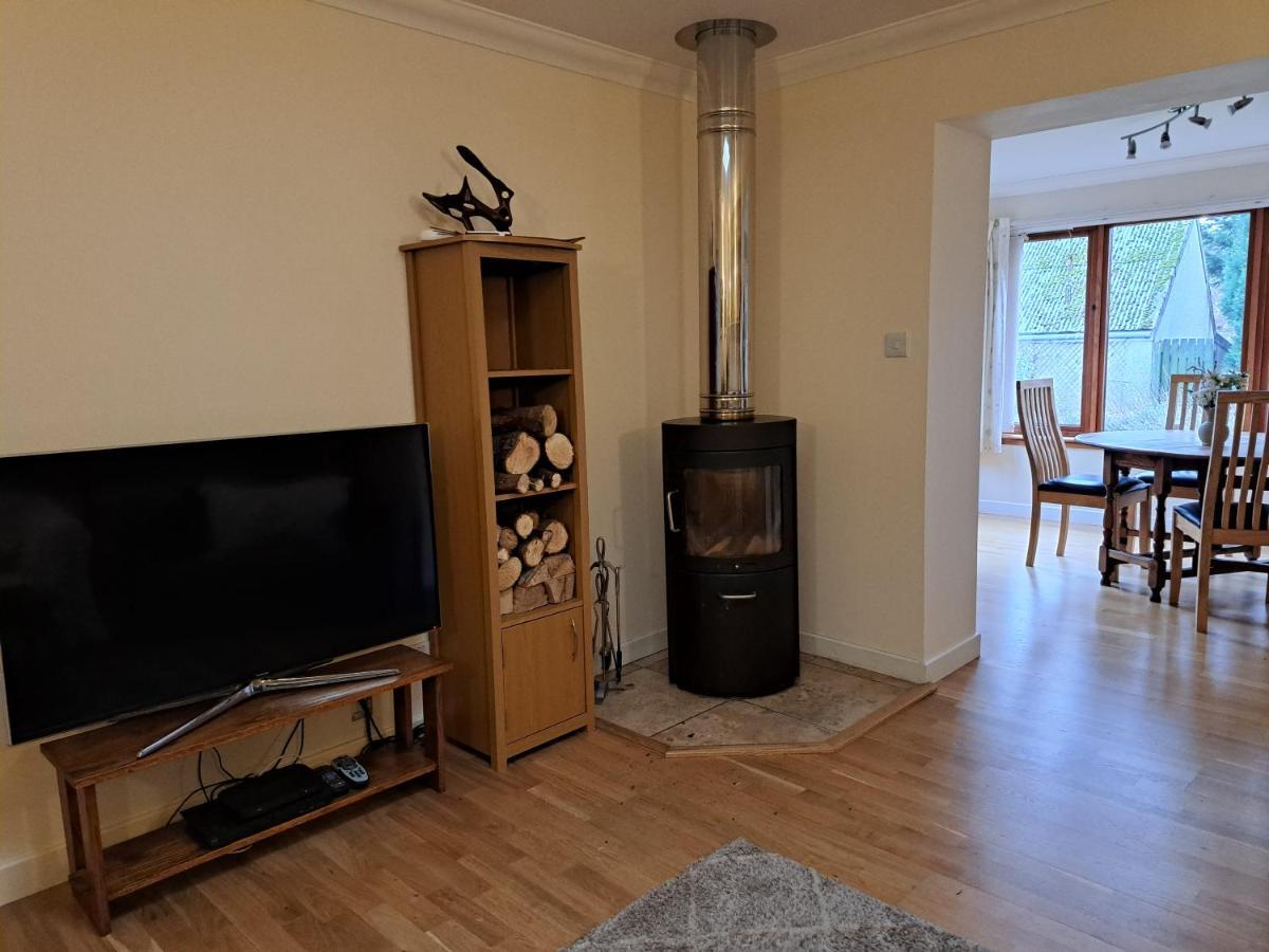 Lilyoak B&B & Self Catering Apartment Insch Exteriör bild